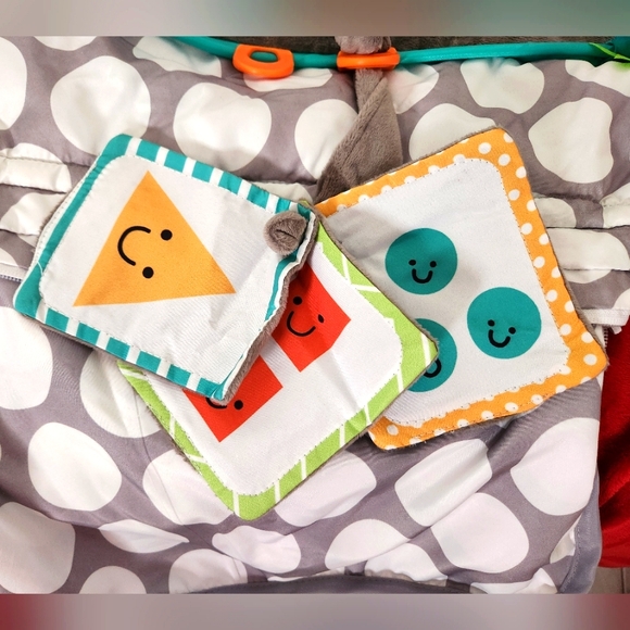 GUC Boppy Preferred Shopping Cart Cover - Gray Dots - Picture 13 of 16